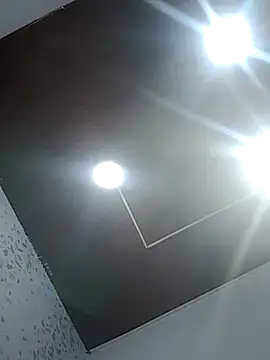 michelle perla online show from 10/28/25, 06:51