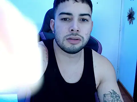 baby mateo online show from 11/30/25, 11:38