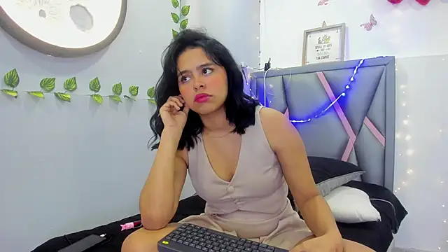 Sofia villareal online show from 02/26/26, 12:49