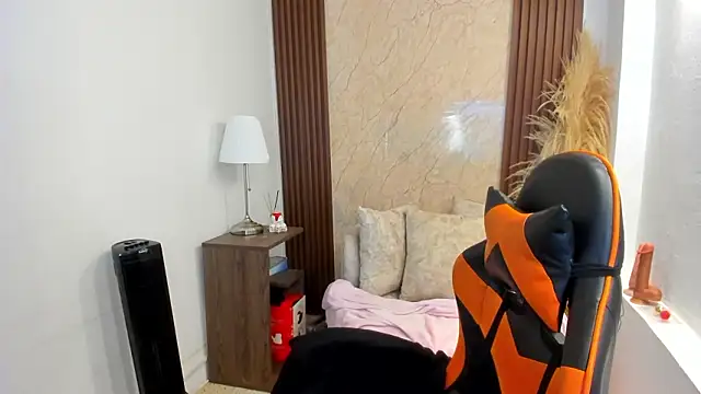 Thais kim online show from 03/04/26, 04:04