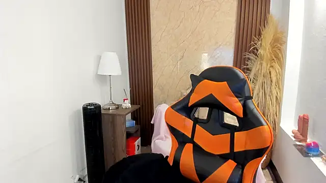 Thais kim online show from 03/06/26, 05:41