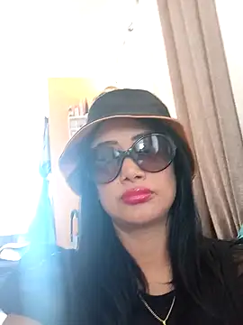 Danielita2025 online show from 02/18/26, 04:58