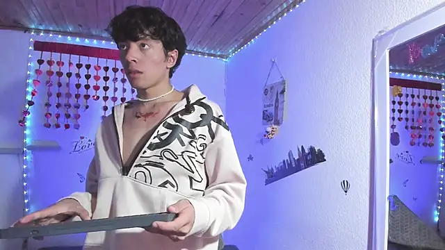 Dani Lips  online show from 09/14/25, 08:53