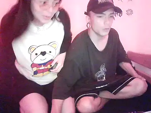 Snapshot of Damianandlu chatting on 09/09/25, 01:49 Damianandlu online show from 09/09/25, 01:49