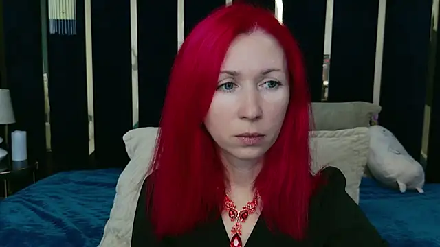 Sofia Lix online show from 11/09/25, 04:00