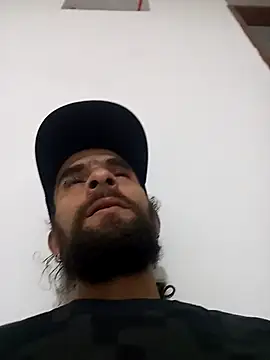 Snapshot of hairy_mannn chatting on 01/15/26, 05:00 hairy mannn online show from 01/15/26, 05:00