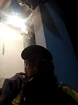 hairy mannn online show from 11/16/25, 03:33