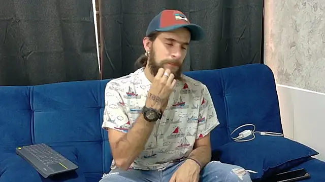 hairy mannn online show from 09/17/25, 08:33