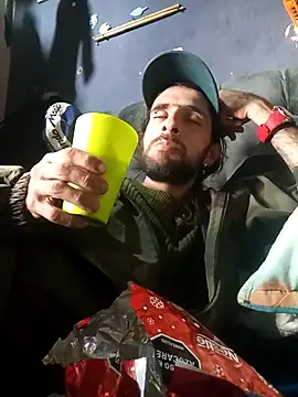 hairy mannn online show from 12/20/25, 04:32