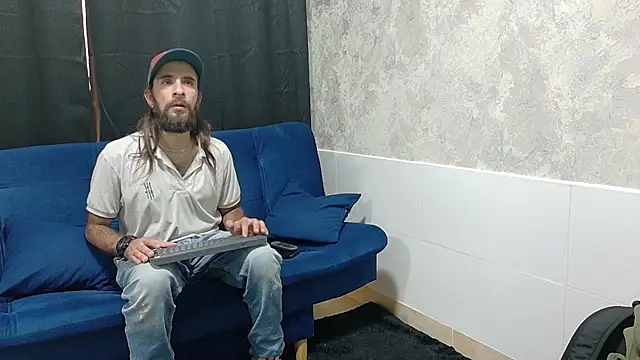 hairy mannn online show from 09/12/25, 07:57