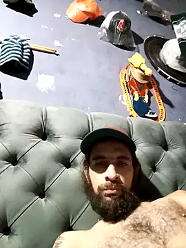 hairy mannn online show from 10/03/25, 04:52