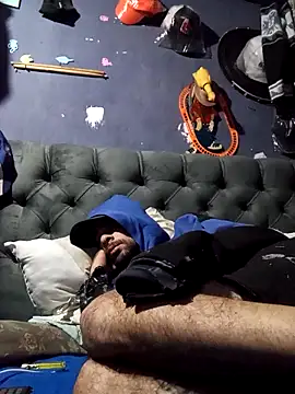 hairy mannn online show from 12/13/25, 08:04