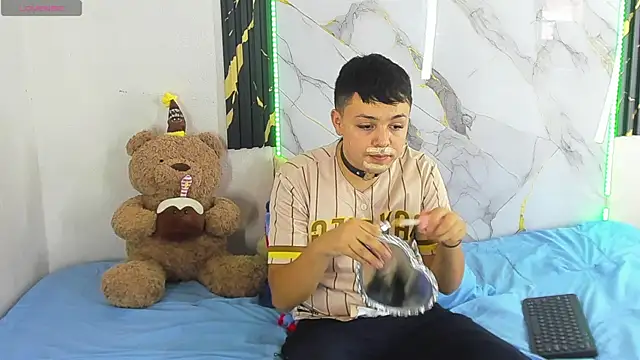christopher Hot online show from 07/09/26, 06:07