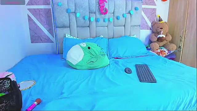 christopher Hot online show from 03/28/26, 08:43