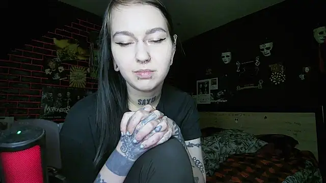MessalinaOfficial online show from 07/09/26, 04:13