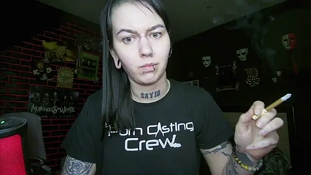 MessalinaOfficial online show from 04/14/26, 08:47