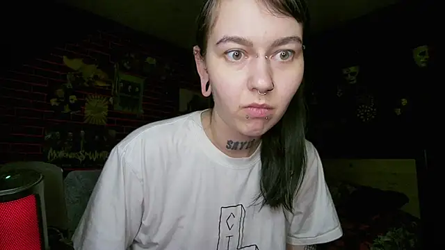 MessalinaOfficial online show from 06/21/26, 07:52