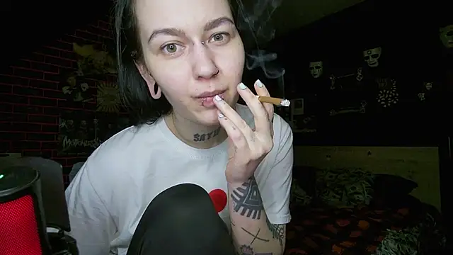 MessalinaOfficial online show from 07/04/26, 11:53