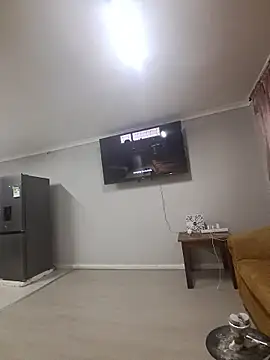 LuciousLyon online show from 01/14/26, 09:51