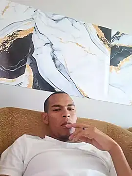 LuciousLyon online show from 03/07/26, 02:44