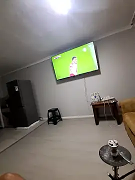 LuciousLyon online show from 01/08/26, 09:32