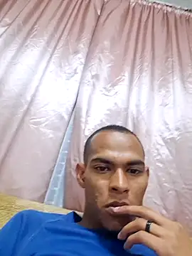 LuciousLyon online show from 03/04/26, 06:37