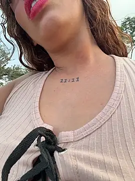 roxyrougee online show from 02/19/26, 10:51