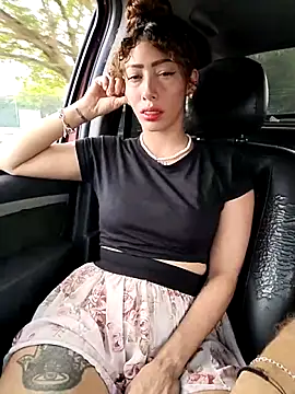 roxyrougee online show from 11/28/25, 07:58