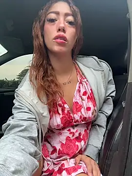 roxyrougee online show from 03/11/26, 11:48