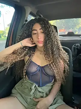 roxyrougee online show from 06/20/26, 08:47