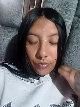 missashlyrosette online show from 02/23/26, 02:02