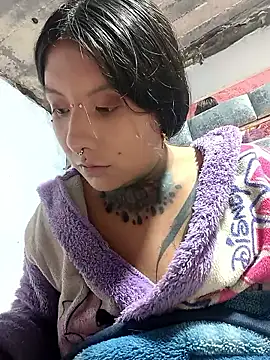 missashlyrosette online show from 04/30/26, 08:05