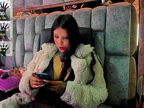 missashlyrosette online show from 11/17/25, 01:37