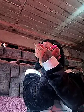 missashlyrosette online show from 12/14/25, 11:49