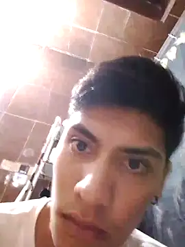 aispuro8505 online show from 11/04/25, 07:12