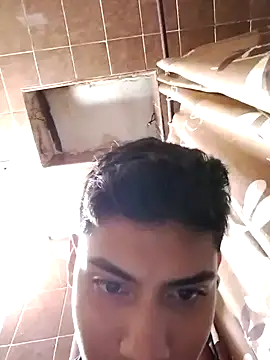 aispuro8505 online show from 09/24/25, 08:10