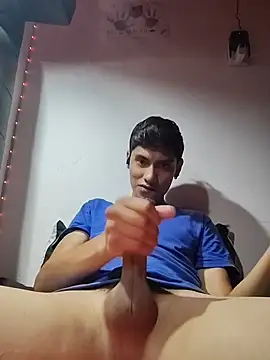 aispuro8505 online show from 06/27/26, 06:19