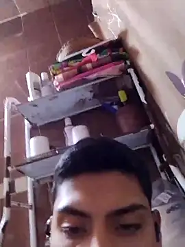 aispuro8505 online show from 11/20/25, 07:42