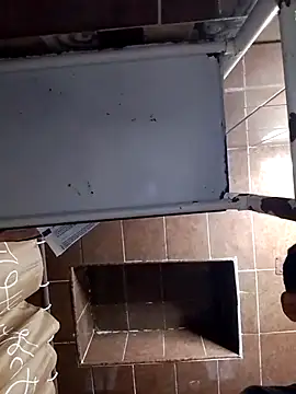 aispuro8505 online show from 10/08/25, 07:10