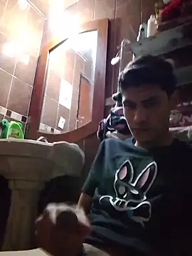 aispuro8505 online show from 02/10/26, 07:29