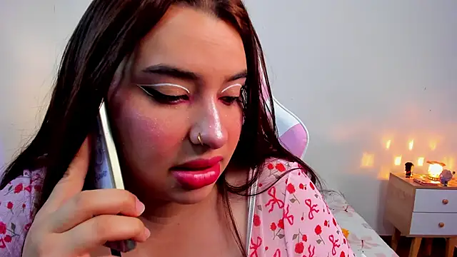 SofiFlex online show from 11/18/25, 03:54