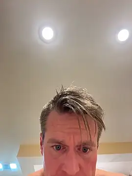 DILFiGuess11 online show from 02/15/26, 03:51