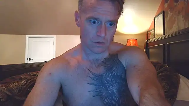 Snapshot of DILFiGuess11 chatting on 06/04/26, 02:49 DILFiGuess11 online show from 06/04/26, 02:49