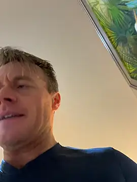 DILFiGuess11 online show from 02/10/26, 04:55