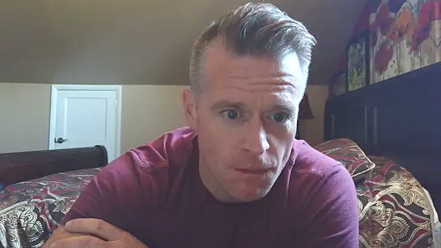 DILFiGuess11 online show from 06/01/26, 01:22