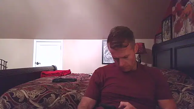 Snapshot of DILFiGuess11 chatting on 06/29/26, 05:03 DILFiGuess11 online show from 06/29/26, 05:03