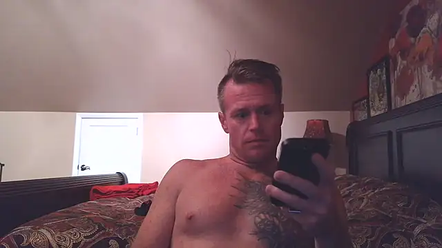 Snapshot of DILFiGuess11 chatting on 06/30/26, 03:50 DILFiGuess11 online show from 06/30/26, 03:50