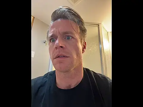 DILFiGuess11 online show from 05/16/26, 03:38