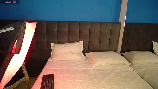 Aaron Fordd online show from 10/15/25, 08:06