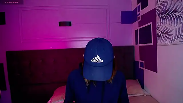 Aaron Fordd online show from 10/25/25, 05:24